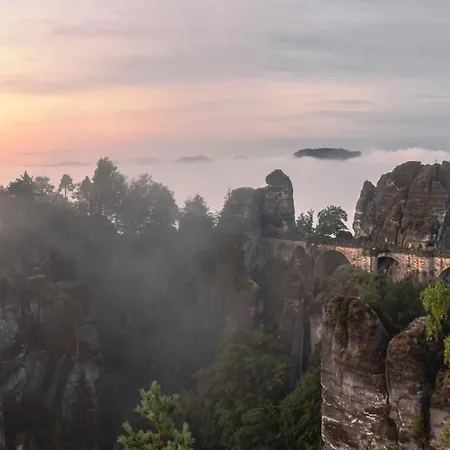 Gutshof 1600 Appartement *