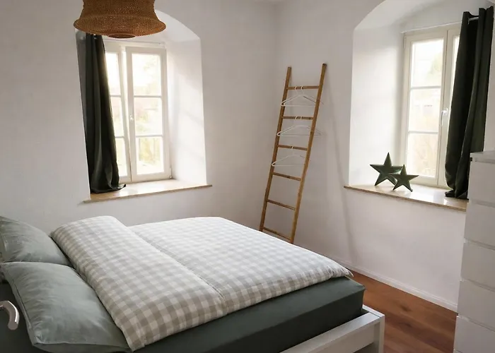 Gutshof 1600 * Hohnstein