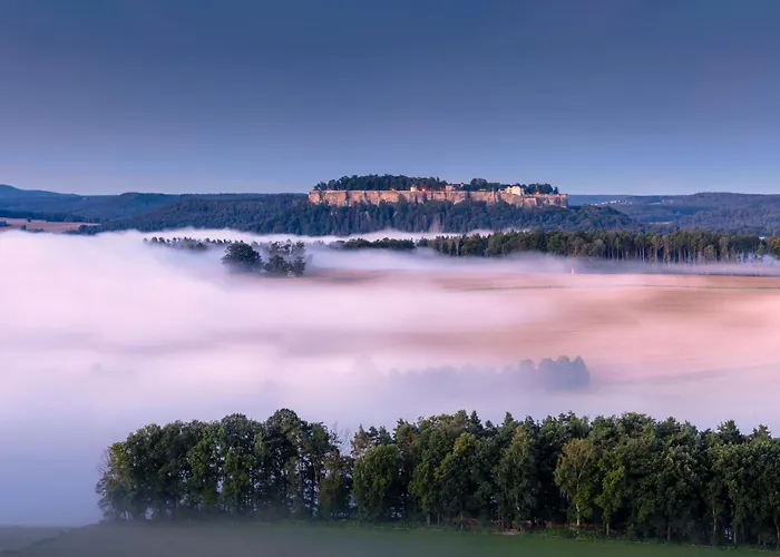 Gutshof 1600 * هونشتاين